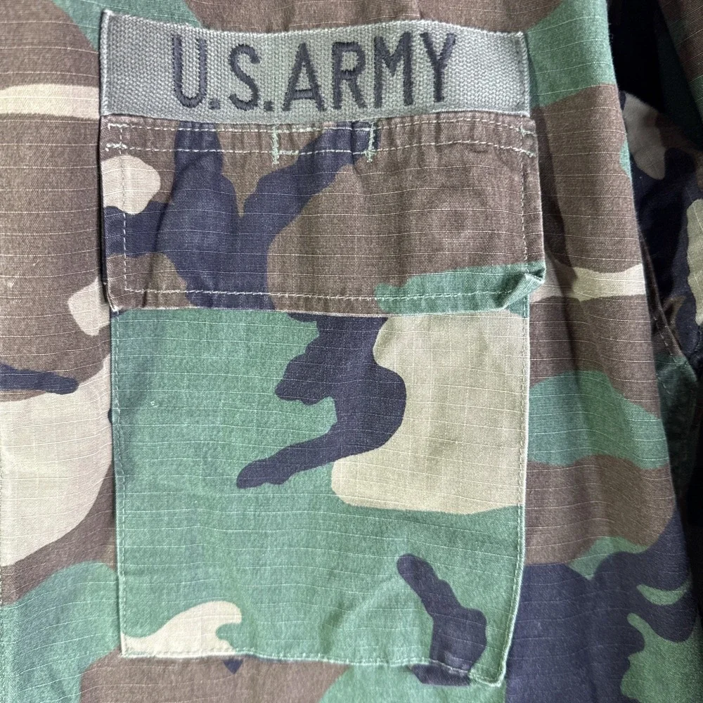 Vintage US Army Jacket Mens Medium Short Woodland Camo BDU Combat Field 90s